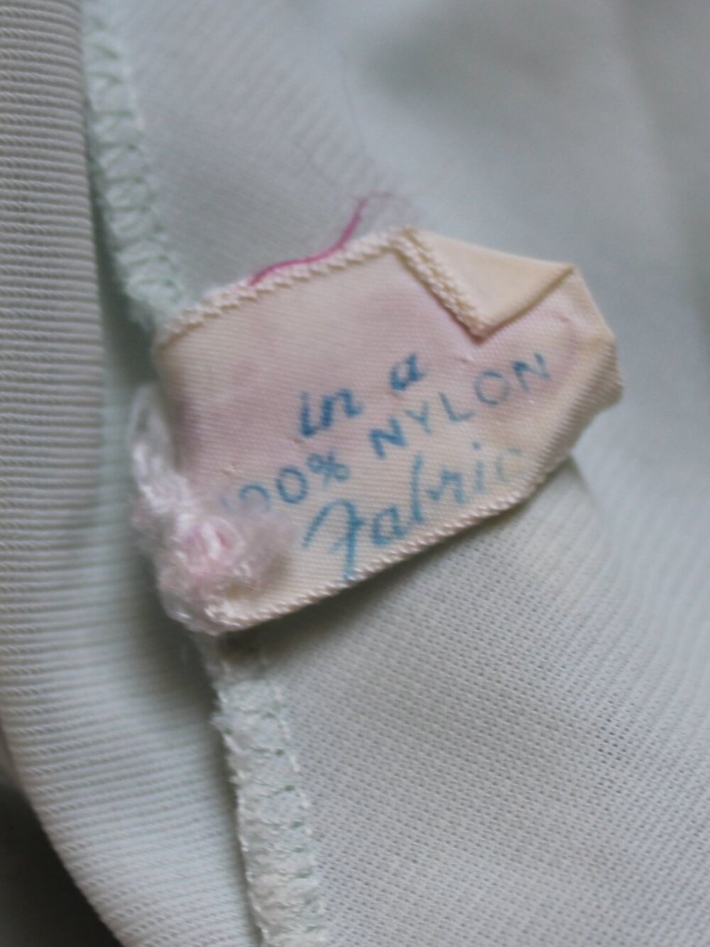 Vintage 50s-60s Nightgown - Picture 4 of 5